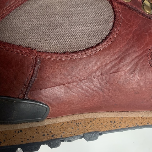 Danner Women's Jag Hiking Boots gray and maroon- Sangria/Storm - Picture 13 of 15